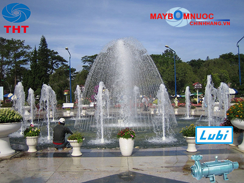 Bơm chìm Lubi chuyên lắp đài phun nước nhạc nước