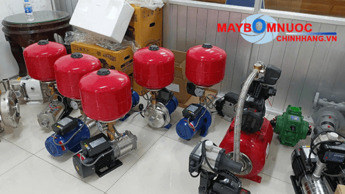 Phần động cơ máy bơm Maro với cánh gió tản nhiệt