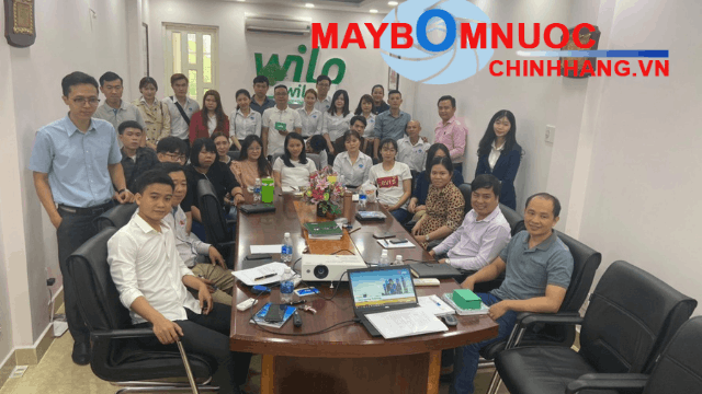 Màn hình hiển thị thông số bơm