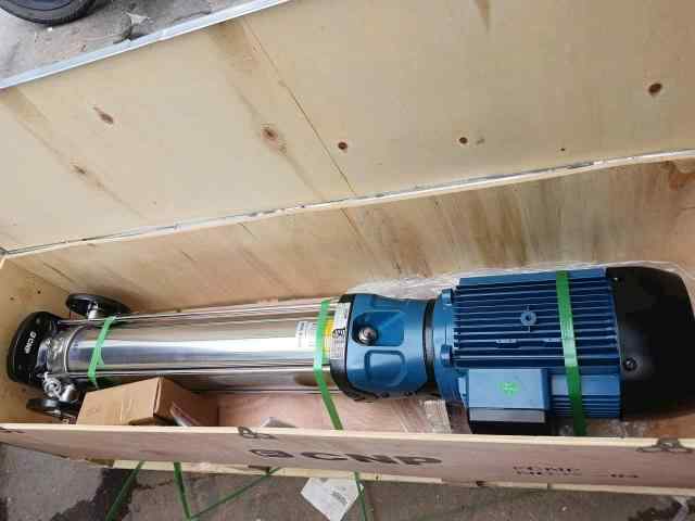 Máy bơm trục đứng bù áp CNP thực tế 2