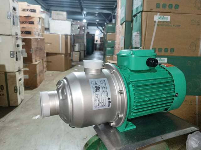 Ảnh thực tế máy bơm đa tầng cánh inox Maro MH 5