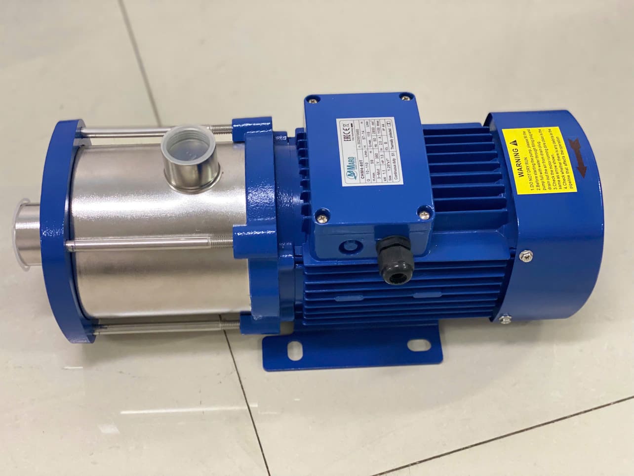 Ảnh thực tế máy bơm đa tầng cánh inox Maro CHM 4