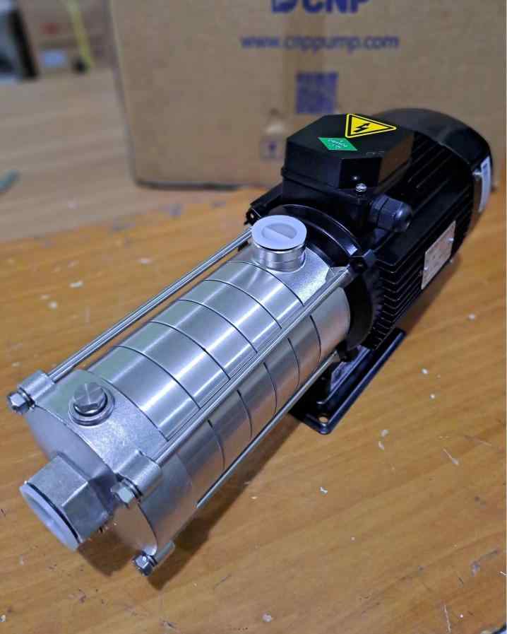 Ảnh thực tế máy bơm đa tầng cánh inox CNP CHLF 2