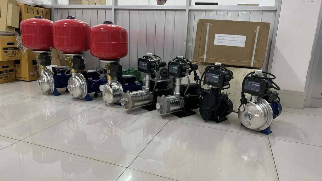 Ảnh thực tế máy bơm đa tầng cánh inox Maro CHLF 6