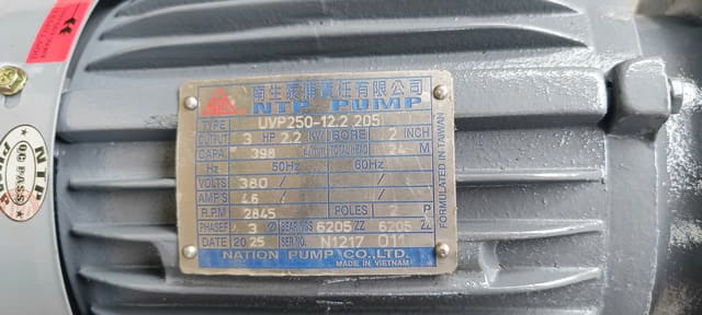 Ảnh thực tế máy bơm hóa chất đầu nhựa NTP 5